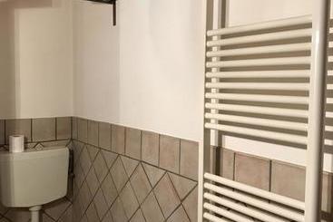 B&b Polepole