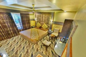هتل Eden Resorts And Suits