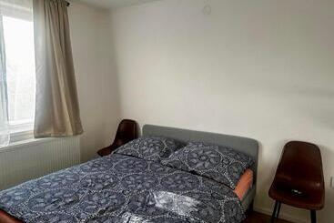 هتل آپارتمان Apartmány Berlín   Rokytnice Nad Jizerou