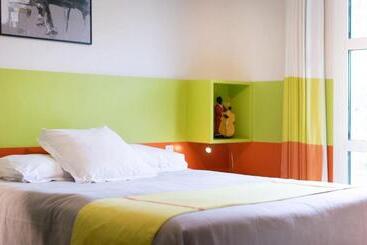 住宿加早餐  La Villa Blanche   18 Personnes