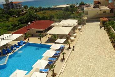 هتل Beach Restaurant Fabio