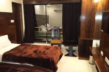 هتل Fab Rest Inn