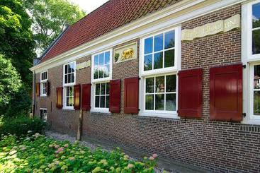 هتل Authentic Farmhouse   De Vergulden Eenhoorn