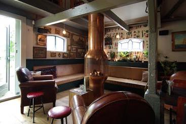 هتل Authentic Farmhouse   De Vergulden Eenhoorn