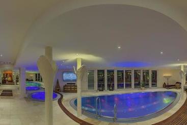 هتل Suites & Spa