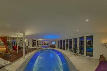 هتل Suites & Spa