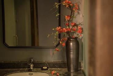 هتل Seclusion Scenery Of Tangquan Hotspring
