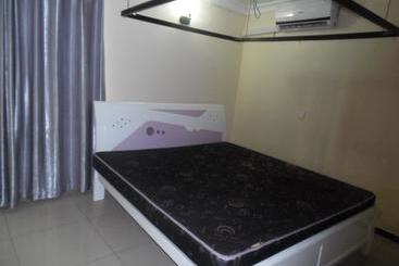 هتل Lamada Apartments