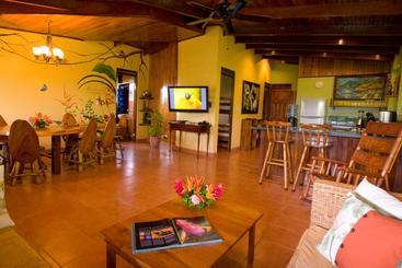 تختخواب و صبحانه Villas Oasis