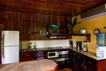 تختخواب و صبحانه Villas Oasis
