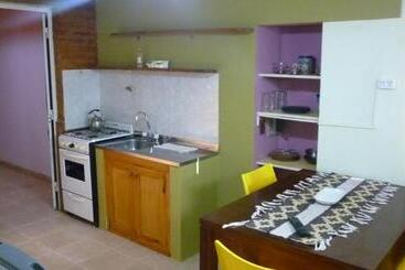 هتل Apart Eva Luna Departamentos Y Habitaciones Con Baño Privado