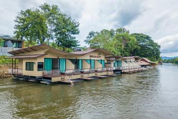هتل Binlha Raft Resort