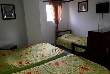 هتل Davinci Calarca