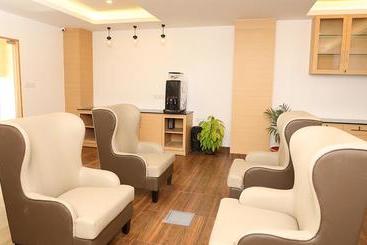 هتل Freshup Tirupati