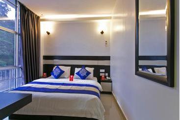 هتل Oyo Rooms Tuanku Jaafar Hospital