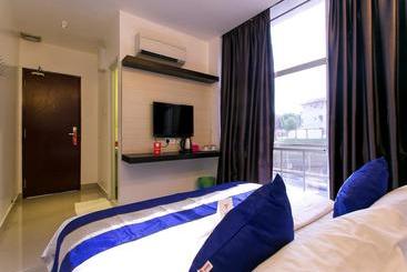 هتل Oyo Rooms Tuanku Jaafar Hospital