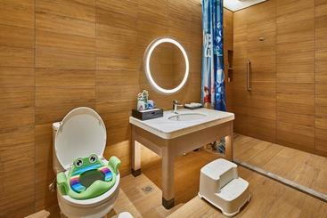 هتل Wanda Realm Resort Harbin Songbei
