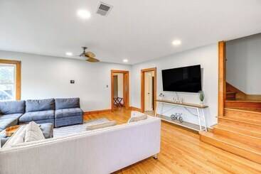 茅舍 Charming Damascus Retreat W/ Deck & Creek Views!
