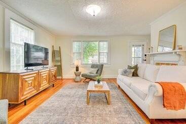 茅舍 Danville Home W/ Patio < 1/2 Mi To Caesars Casino!