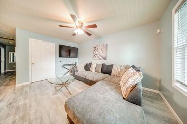 کلبه Quaint Erie Home W/ Smart Tvs & Yard: 3 Mi To Lake