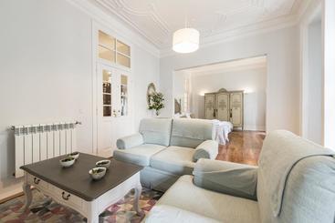 تختخواب و صبحانه Lisbon Inn Lapa