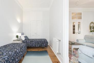 تختخواب و صبحانه Lisbon Inn Lapa