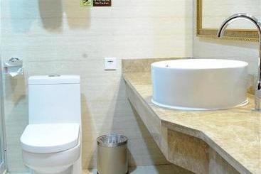 Vienna Hotel Zhejiang Ningbo Airport
