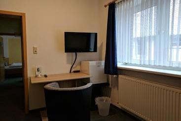 هتل Aprotos Lüneburger Hof