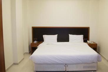 Rama Yanbu Hotel Suite