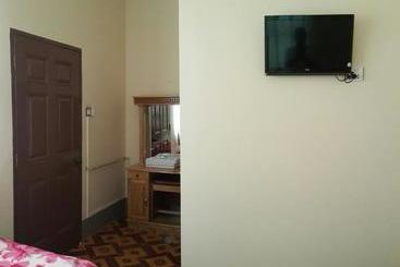 Pinlon Pann Motel