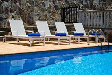 تختخواب و صبحانه Rk El Cabo Cottage