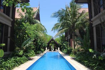 هتل Asia Bay Resort