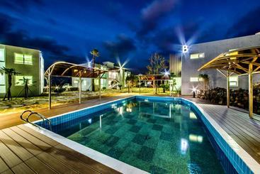 Jeju Jukwang Resort