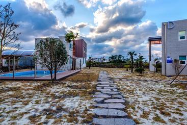 Jeju Jukwang Resort