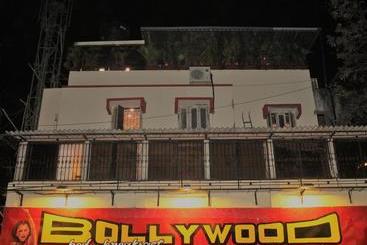 هاستل Bollywood Bed & Breakfast
