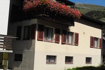 Privatzimmer / Bed & Breakfast