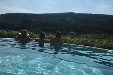 تختخواب و صبحانه Le Botti Di Agorà