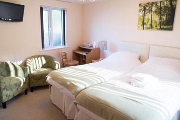 هتل Hideaway At Thornleigh