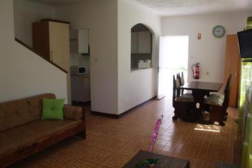 Hostel Amoreira