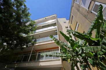 هتل Kai Boutique Studio & Rooms