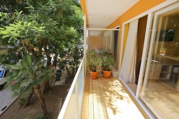 هتل Kai Boutique Studio & Rooms