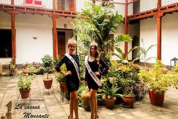 هتل La Casona Monsante