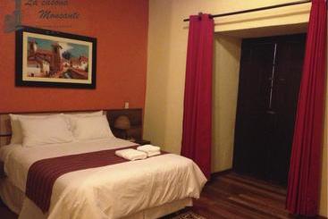 هتل La Casona Monsante