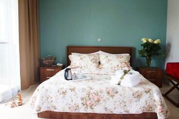 هتل Vellum Luxury Living