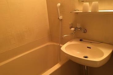 هاستل Royal Inn Nara