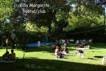 تختخواب و صبحانه Villa Margarita