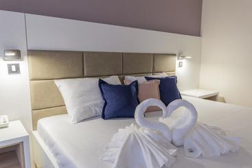 Airport Hotel Garni