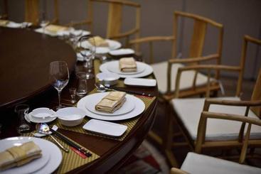 هتل Ramada Wuhan Jianghan
