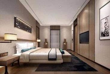 هتل Ramada Wuhan Jianghan