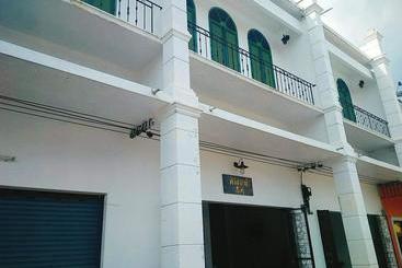 هاستل Siri Krabi